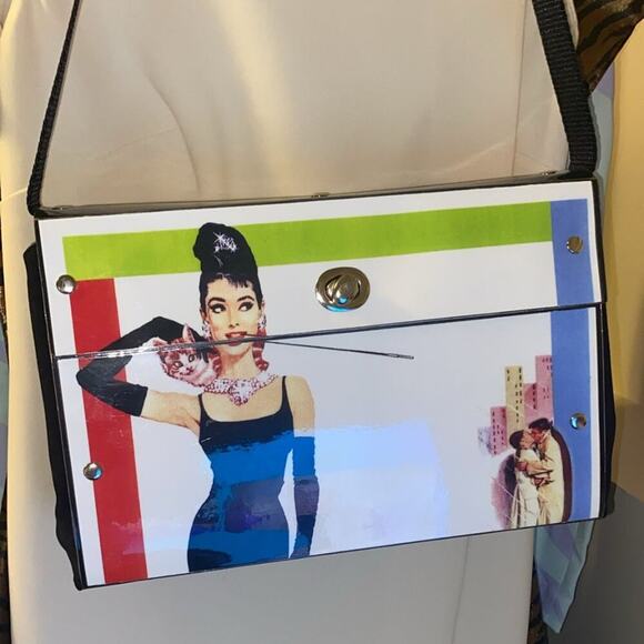 NA Handbags - Retro Style Handbag